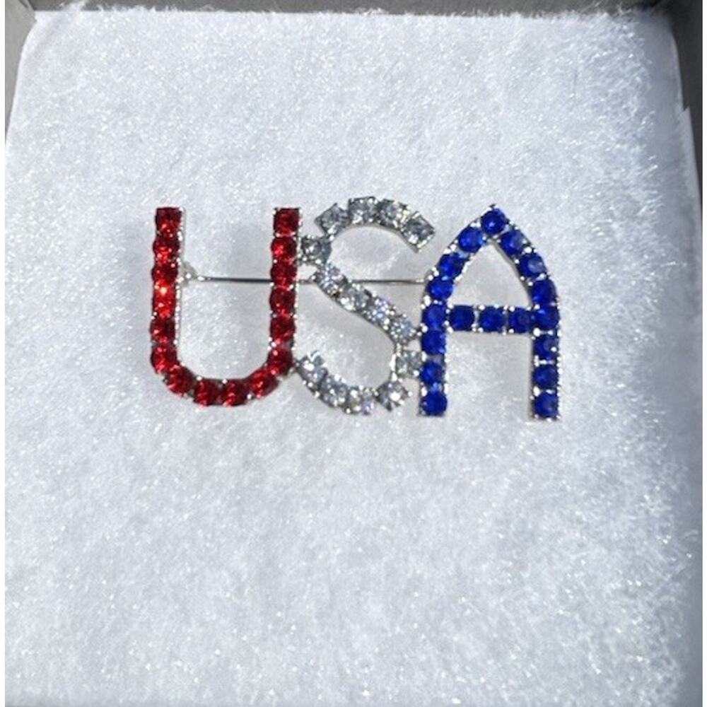 Beautiful USA Rhinestone Brooch